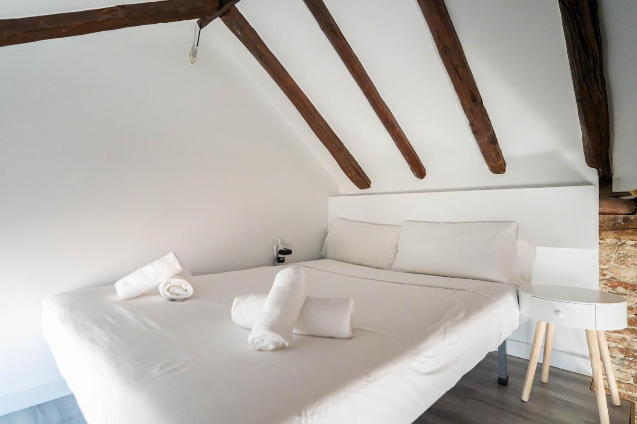 Apartamento Reformado En El Centro Con Dos Habitaciones Alquiler Temporal マドリード エクステリア 写真