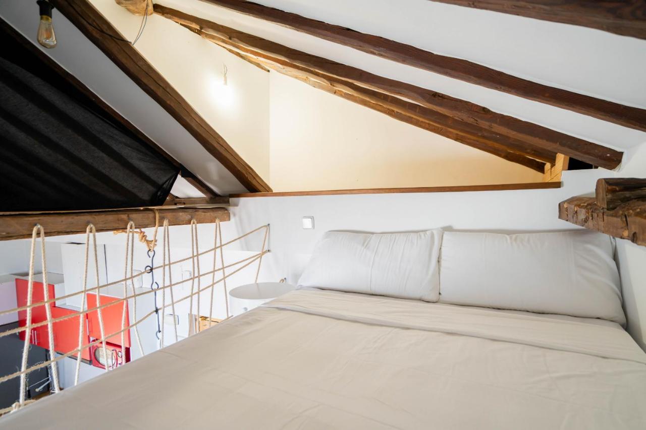 Apartamento Reformado En El Centro Con Dos Habitaciones Alquiler Temporal マドリード エクステリア 写真